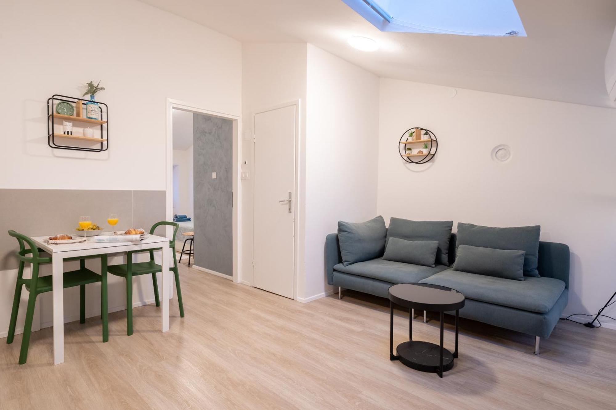 Loft With 2 Bedrooms - Historical District Rovigno Esterno foto